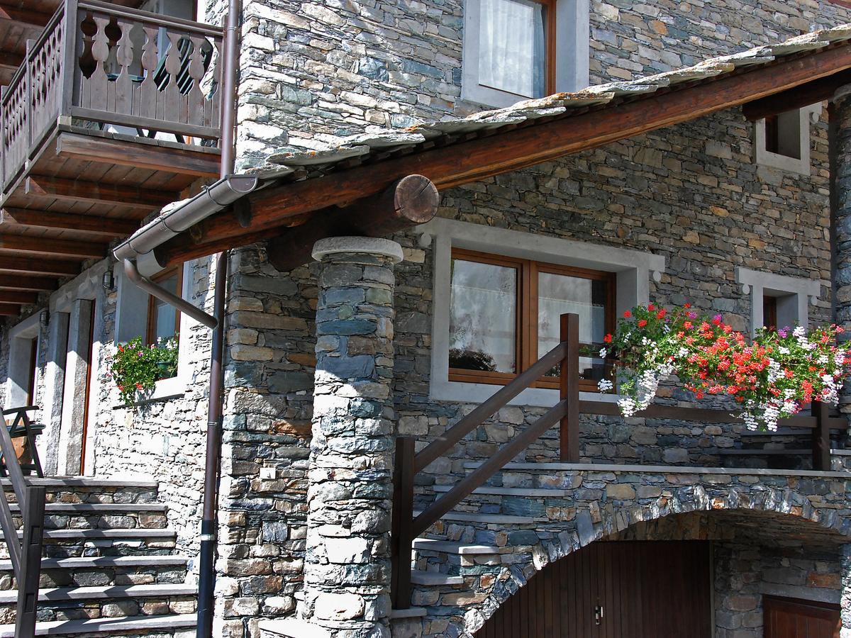 Locazione Turistica Epinel Hotel Cogne Exterior foto